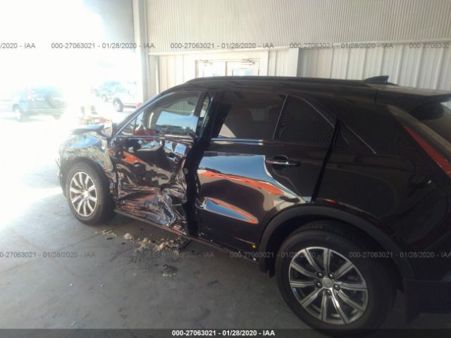 Cadillac XT4 2019 аукцион фото