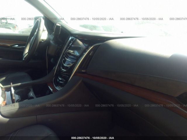 Cadillac Escalade 2019 аукцион фото