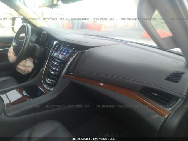 Cadillac Escalade 2019 аукцион фото