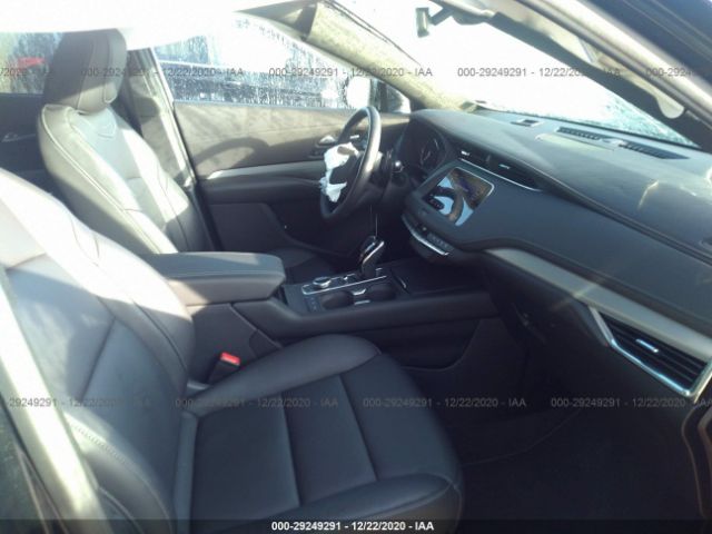 Cadillac XT4 2020 аукцион фото