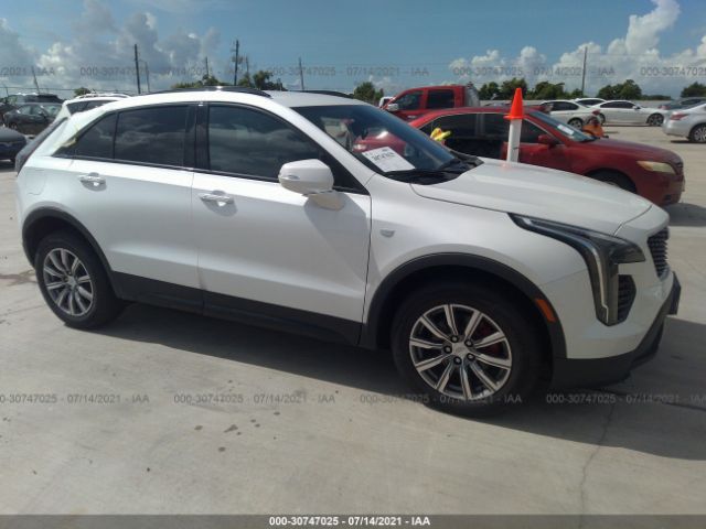 cadillac/1gyfzfr40mf017578-cadillac-xt4-2021