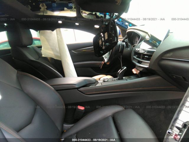 Cadillac CT5 2020 аукцион фото