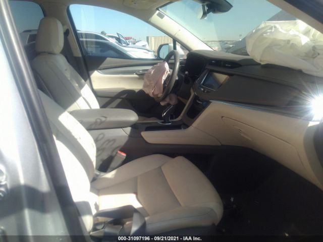 Cadillac XT5 2019 аукцион фото