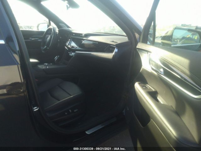 Cadillac XT6 2020 аукцион фото