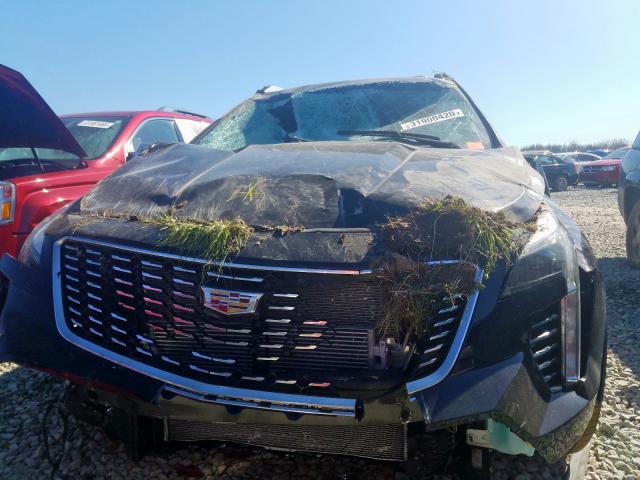 Cadillac XT4 2019 аукцион фото
