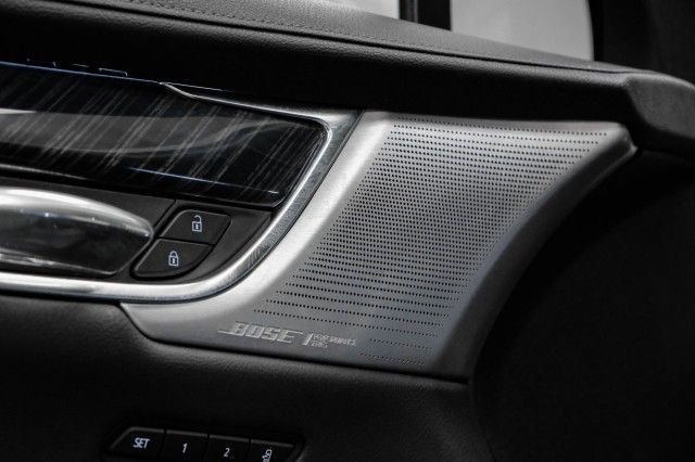 Cadillac XT6 2021 аукцион фото