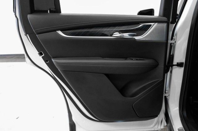 Cadillac XT6 2021 аукцион фото