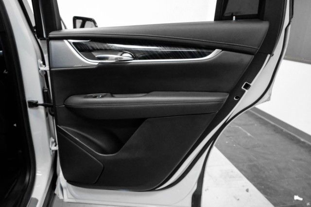 Cadillac XT6 2021 аукцион фото