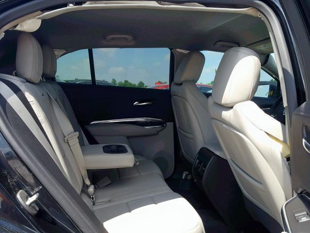 Cadillac XT4 2019 аукцион фото