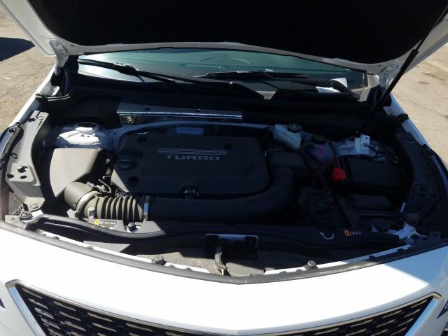 Cadillac XT4 2019 аукцион фото