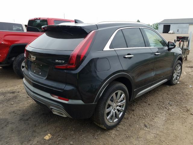 Cadillac XT4 2019 аукцион фото