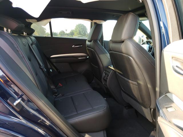 Cadillac XT4 2019 аукцион фото