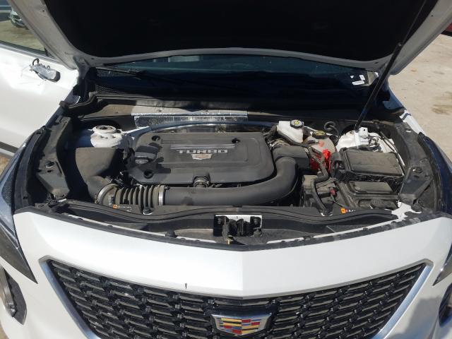 Cadillac XT4 2020 аукцион фото