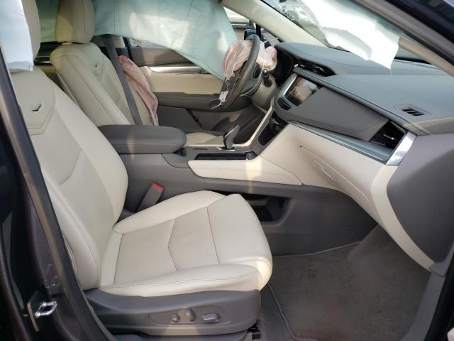 Cadillac XT5 2019 аукцион фото