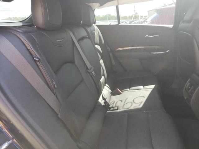 Cadillac XT4 2021 аукцион фото