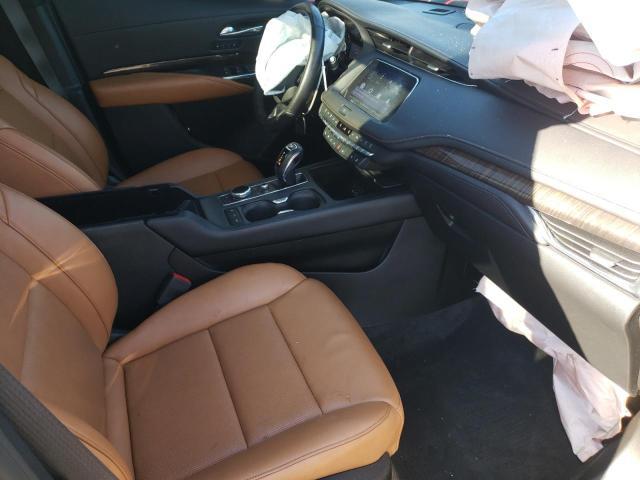 Cadillac XT4 2019 аукцион фото