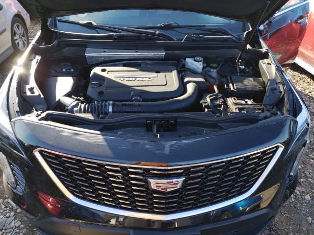 Cadillac XT4 2019 аукцион фото