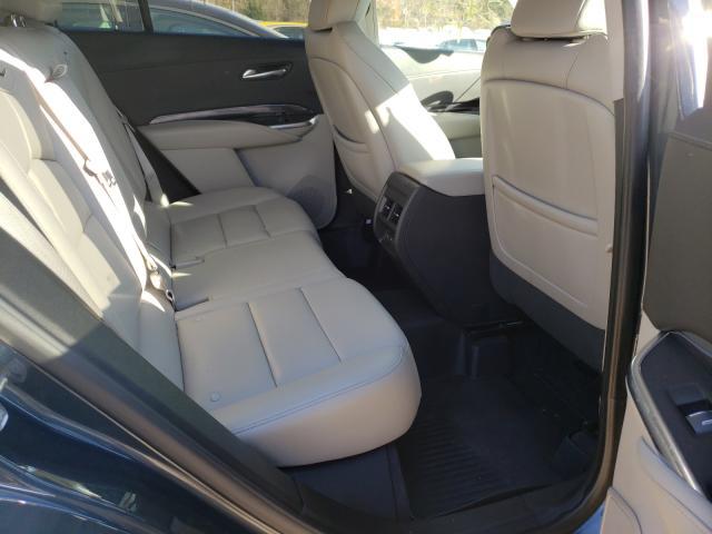 Cadillac XT4 2019 аукцион фото