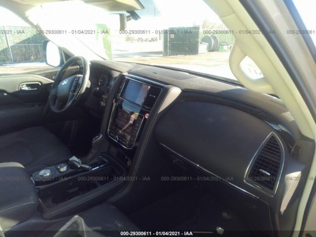Infiniti QX80 2021 аукцион фото