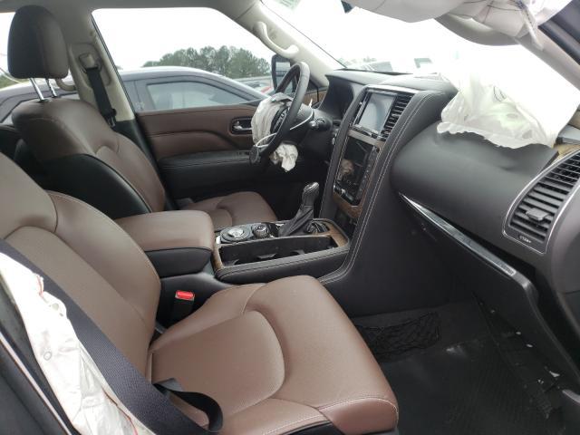 Infiniti QX80 2021 аукцион фото